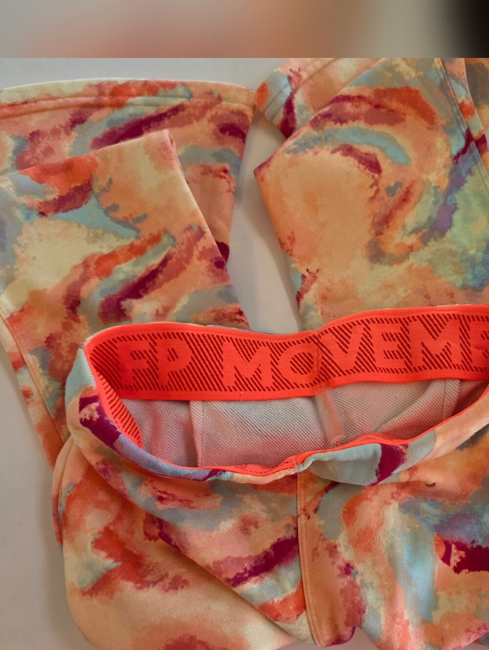 Free People Movement "All That" Wide Leg Tie Dye Printed Pants Athleisure SZ XS - Picture 3 of 9